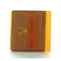 LKQ - '94-'00 GMC C2500, '94-'00 GMC C3500, '94-'00 GMC C3500HD, '94-'00 GMC K2500, '94-'00 GMC K3500, '94-'99 GMC C1500 Passenger Side Front Lower Side Marker Light Lens And Housing