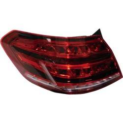 LKQ - 2015-2016 Mercedes E-Class Tail Light Assembly