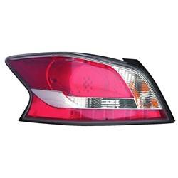 LKQ - '14-'15 Nissan Altima Driver Side Tail Light Assembly