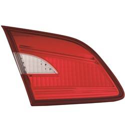 LKQ - '16-'19 Nissan Sentra Driver Side Inner Tail Light