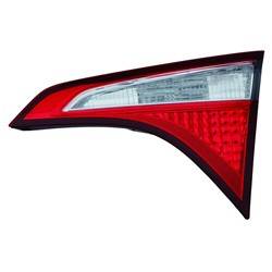 LKQ - '14-'16 Toyota Corolla Passenger Side Inner Tail Light Assembly