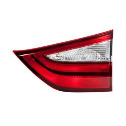 LKQ - '15-'19 Toyota Sienna Passenger Side Inner Tail Light Assembly