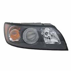 LKQ - '04-'07 Volvo S40, '05-'07 Volvo V50 Passenger Side Halogen Head Light Assembly