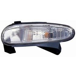 '05-'09 Buick Allure, '05-'09 Buick LaCrosse Passenger Side Parking/Clearance Light Assembly