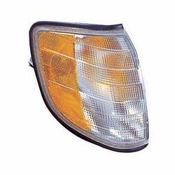 '95-'99 Mercedes S320, '95-'99 Mercedes S420, '95-'99 Mercedes S500, '95-'99 Mercedes S600 Passenger Side Front Parking/Signal Light Assembly