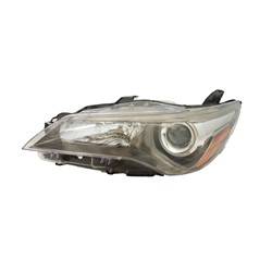 '15-'17 Toyota Camry Driver Side Halogen Headlight Assembly