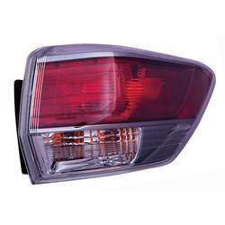 '14-'16 Toyota Highlander Driver Side Outer Tail Light Assembly
