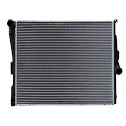 '04-'06 BMW X3 Radiator